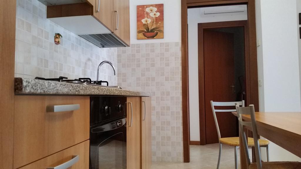 Appartement Bilocale Via Imola 4 à Vérone Extérieur photo