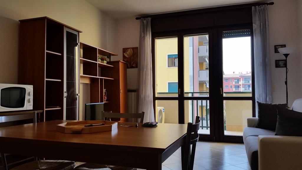 Appartement Bilocale Via Imola 4 à Vérone Extérieur photo